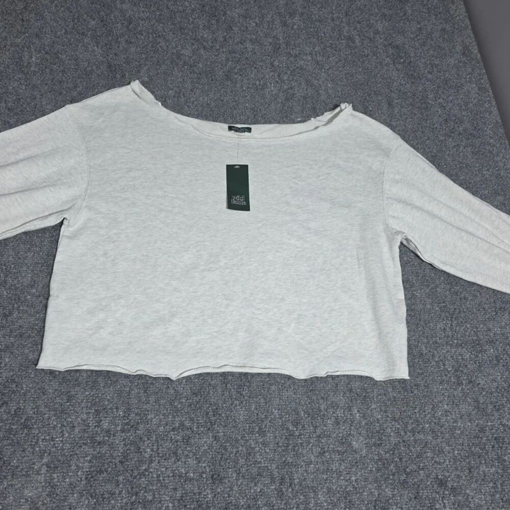 Oatmeal Cropped Long Sleeve Top
